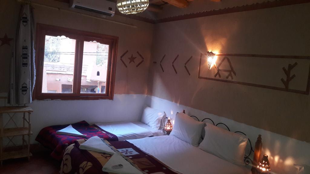Auberge Des Peupliers Cafe Restaurant Akhendachou n'Ait Ouffi Екстериор снимка