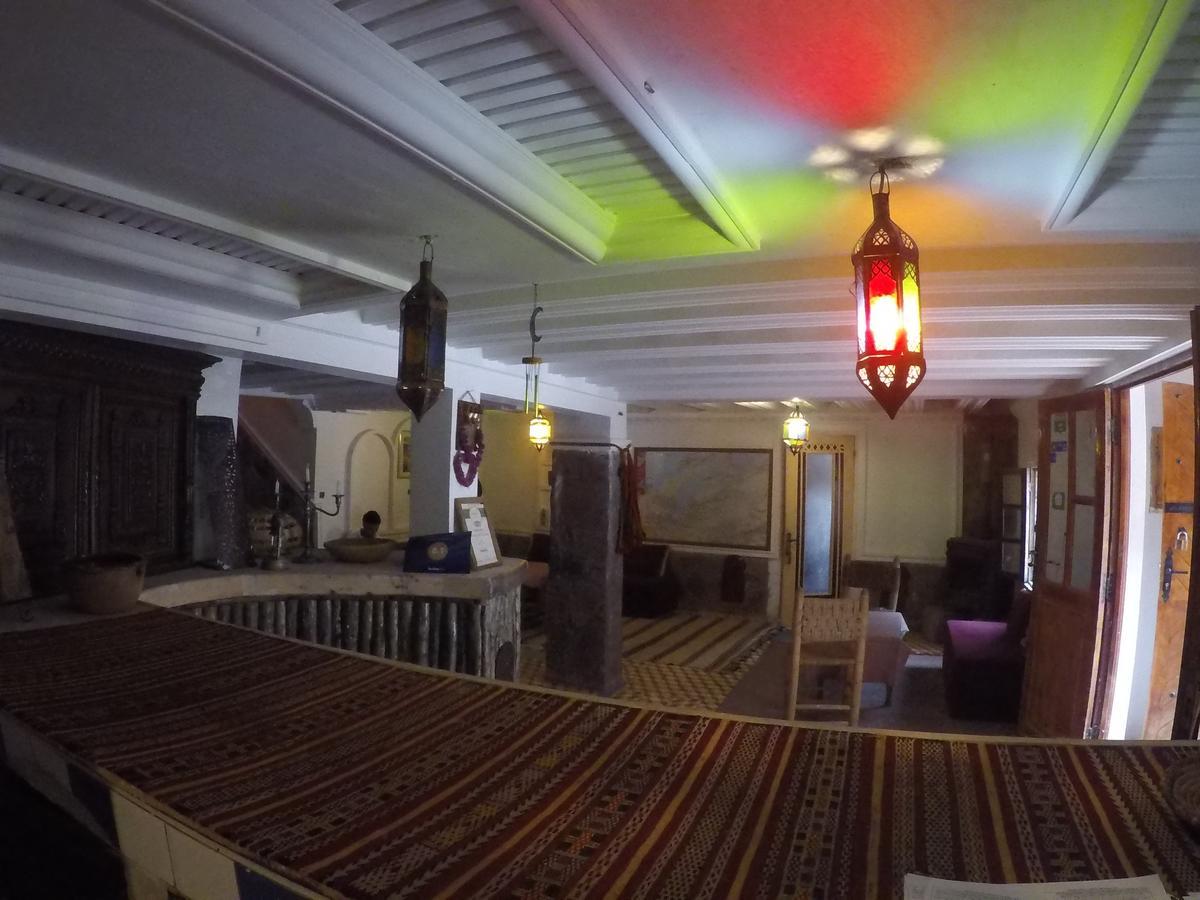 Auberge Des Peupliers Cafe Restaurant Akhendachou n'Ait Ouffi Екстериор снимка